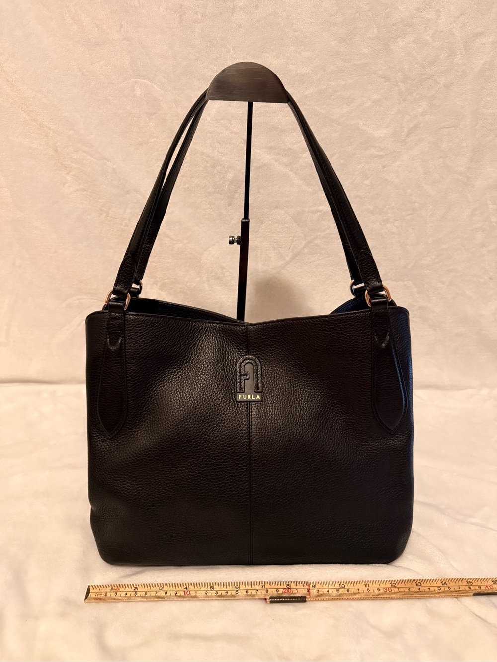 Furla Dafne M Hobo Tote Bag